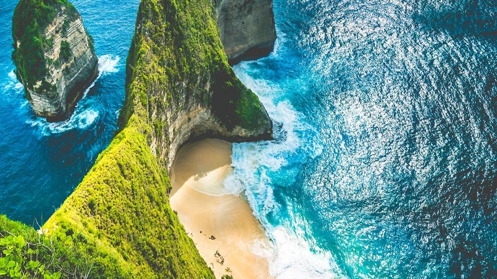 West Nusa Penida and Snorkeling - Private Full-Day Tour - Image 4
